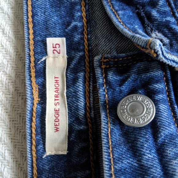 Levi's Wedgie Fit Straight Women's Jeans 25W x 26L - Picture 5 of 8